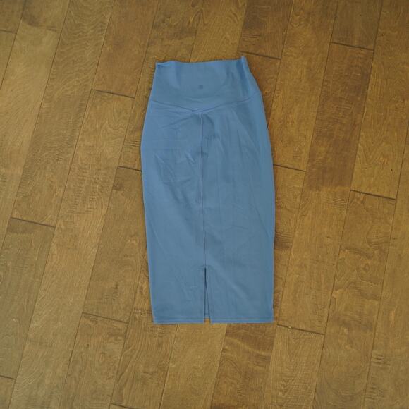 Lululemon Nulu Slim Fit High Rise Skirt Oasis Blue Size 4 - Picture 5 of 6